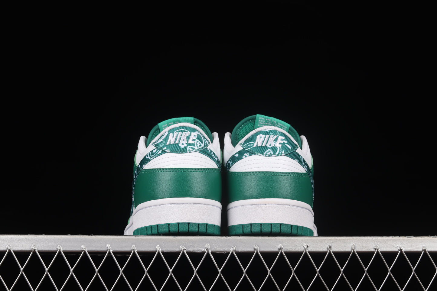 Dunk Low Essential Paisley Green